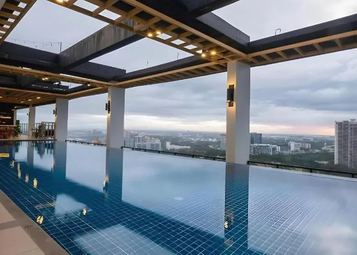 Brittany Bgc Hotel