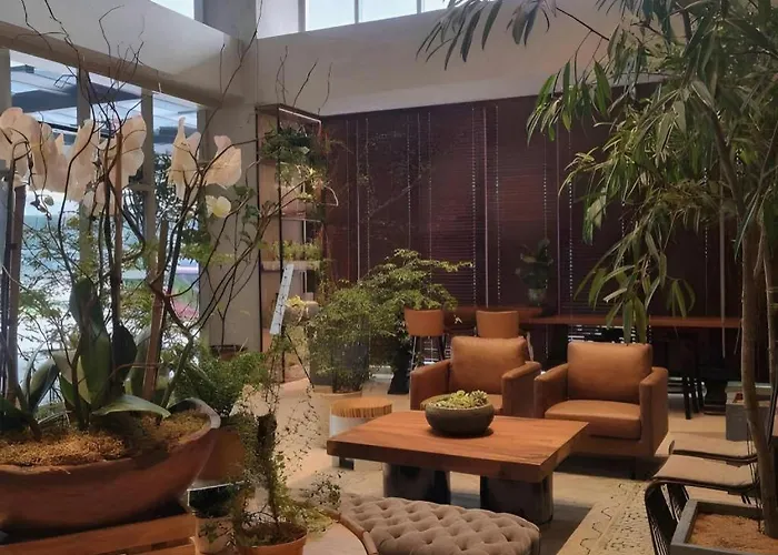 Brittany Bgc Hotel 4*