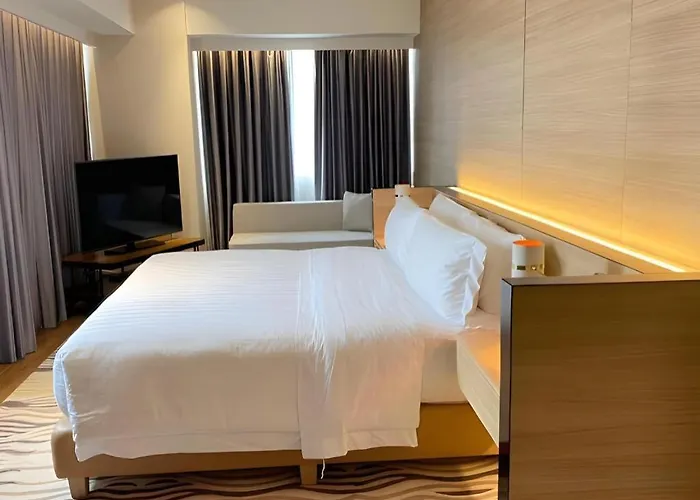 Brittany Bgc Hotel 4*