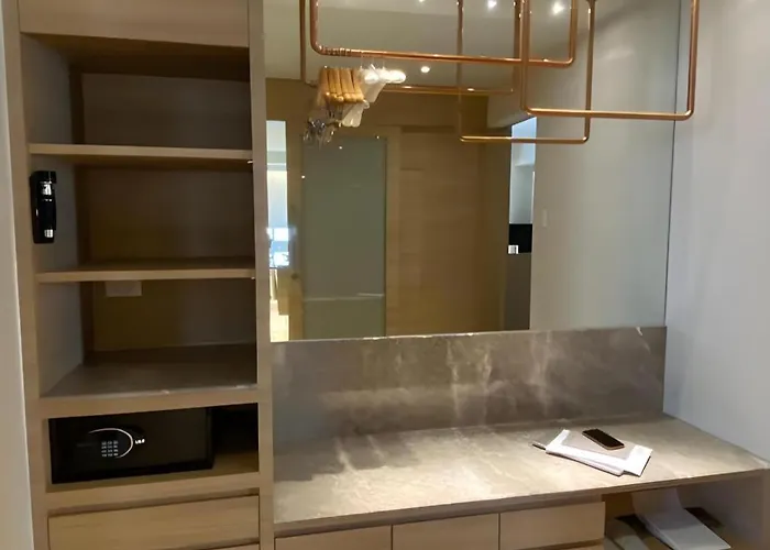 Hotel Brittany Bgc